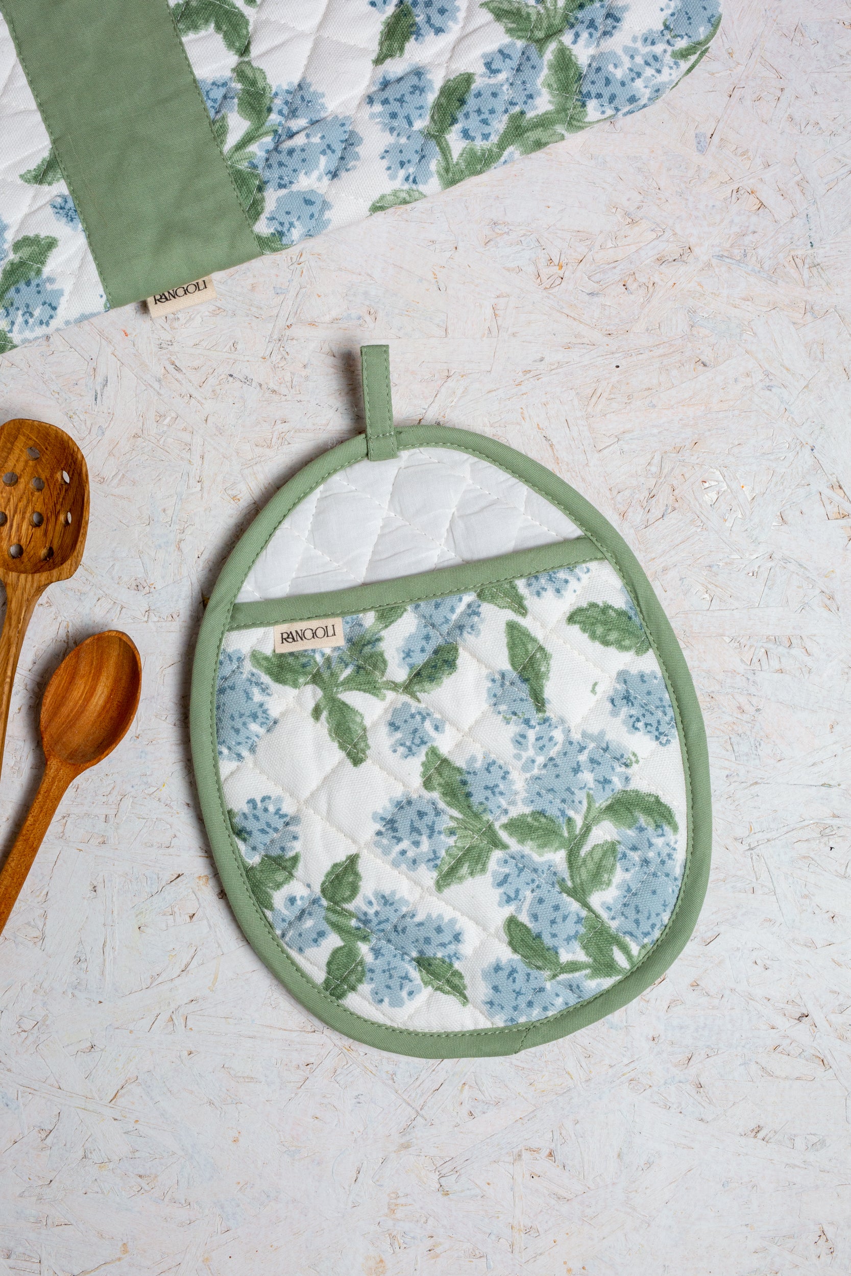 תחתית לסיר הורטנזיה כחולה | בעבודת יד