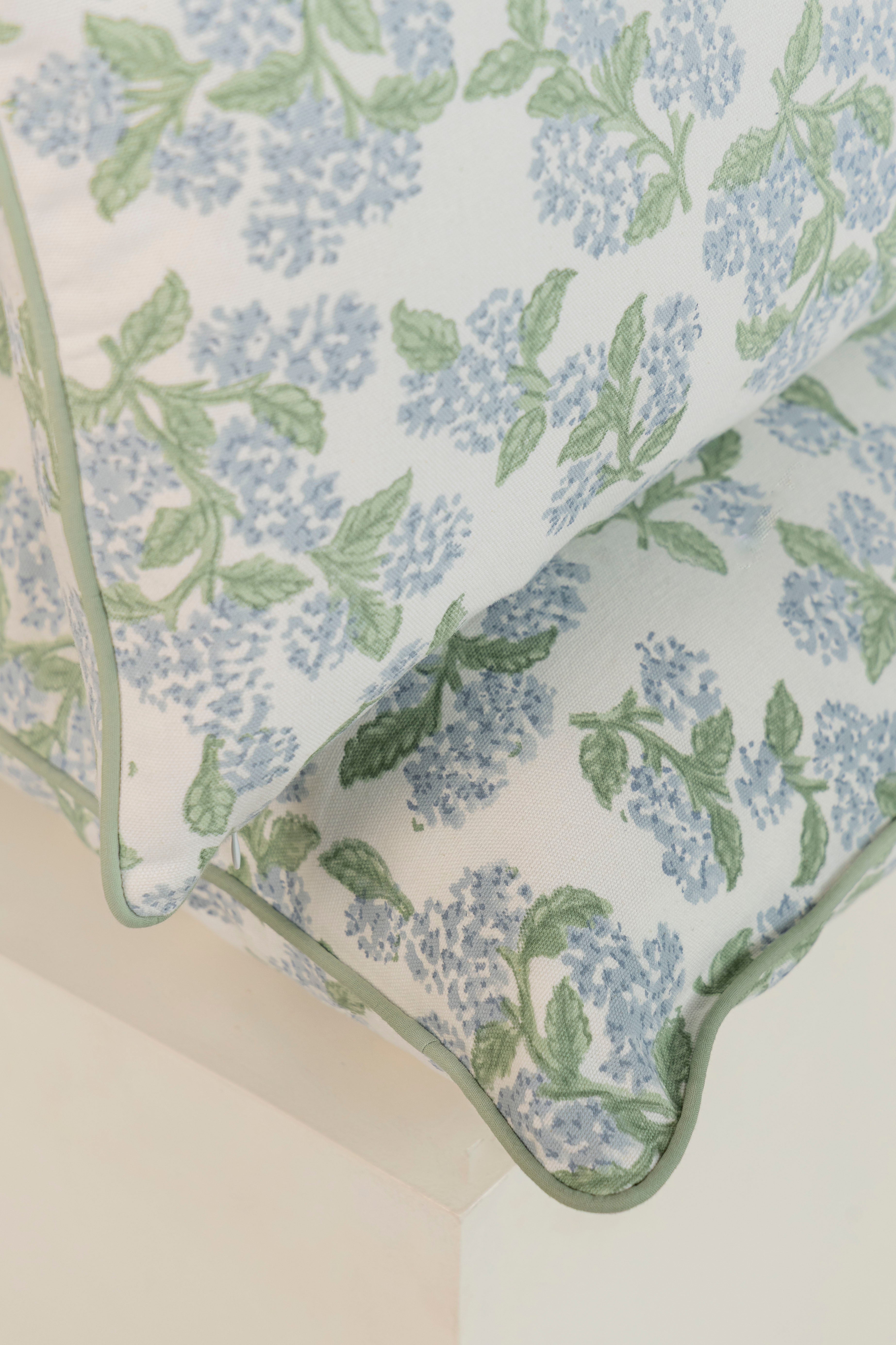 כרית נוי הורטנזיה כחולה | בלעדי למכירה של נתנאלה