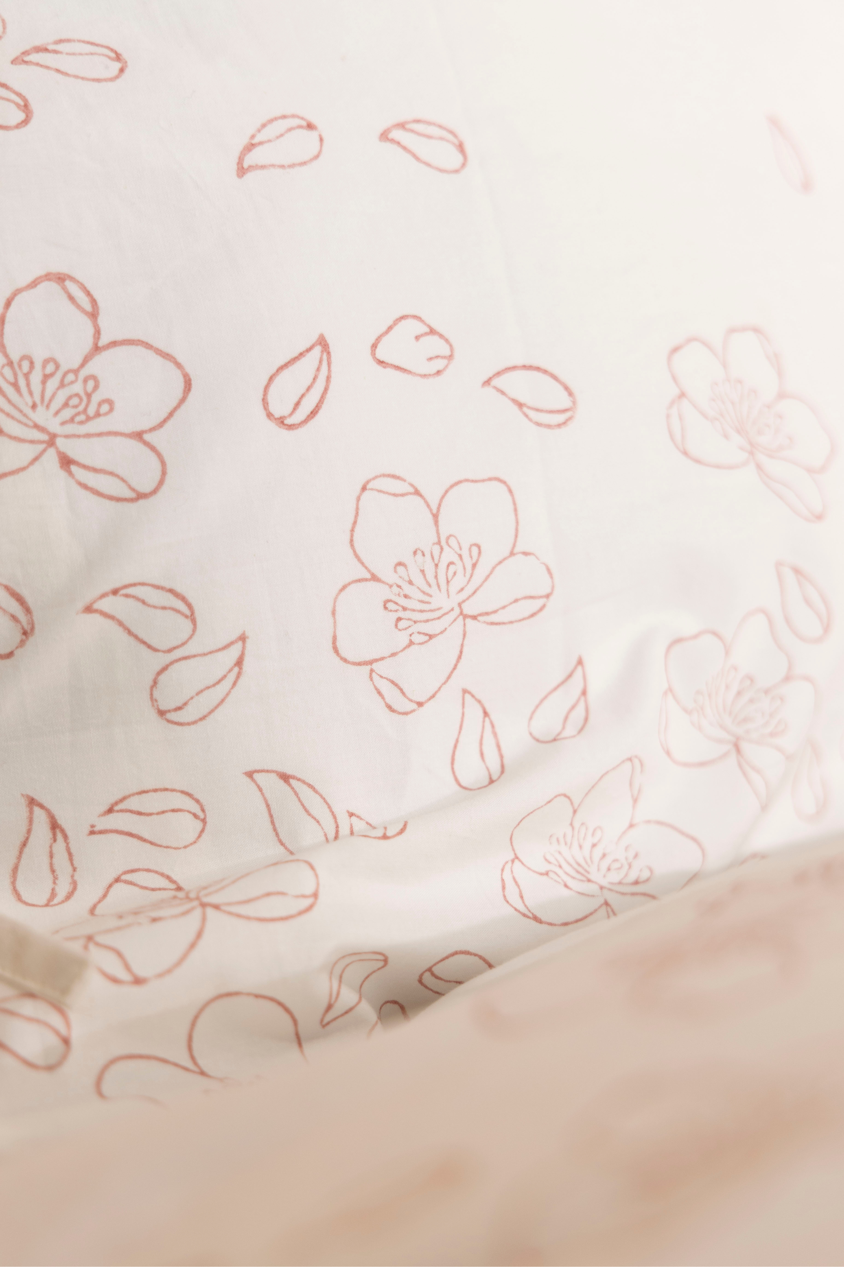 סט מצעים Almond Blossom | בעבודת יד