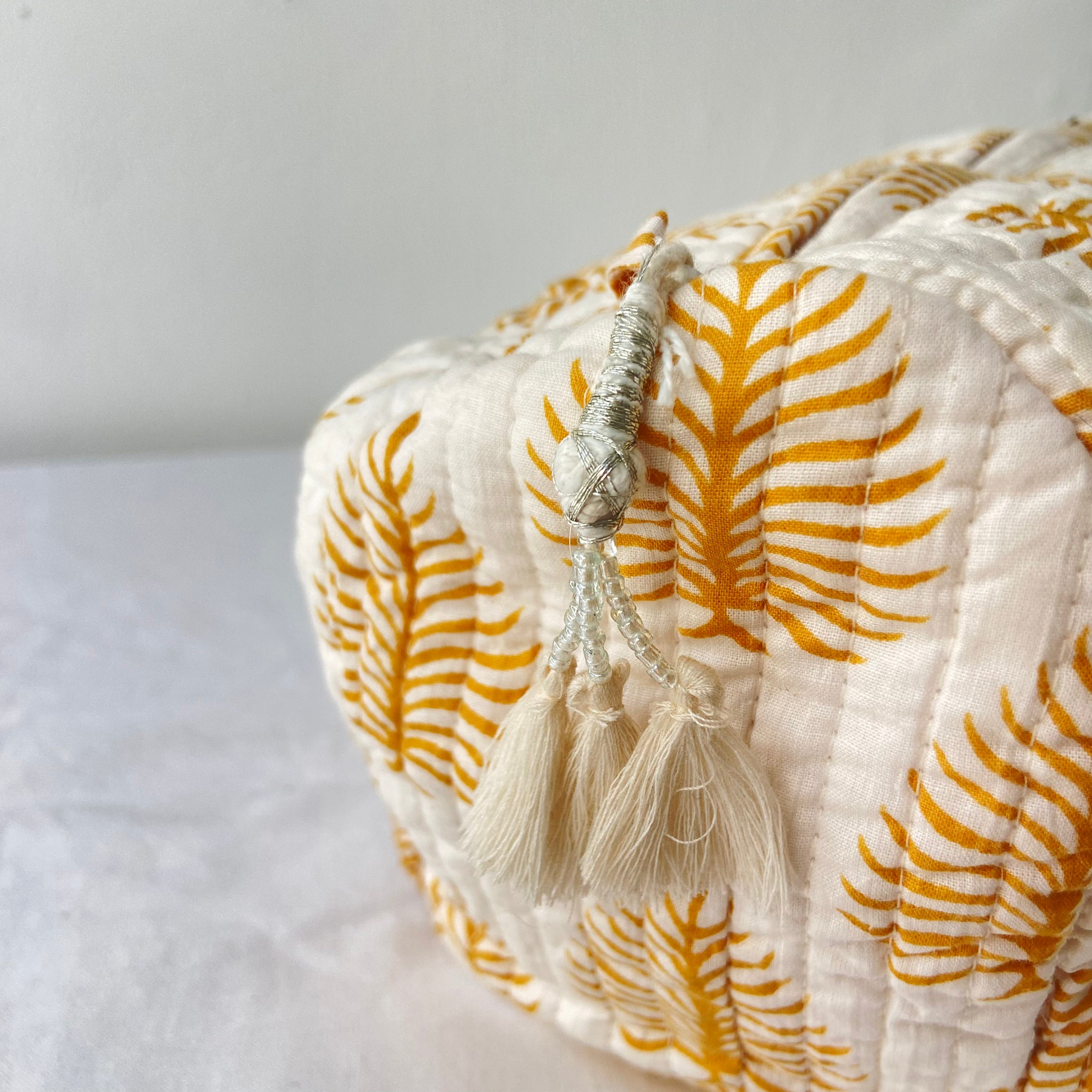 Toiletry Bag Dafna | Handprinted Cotton