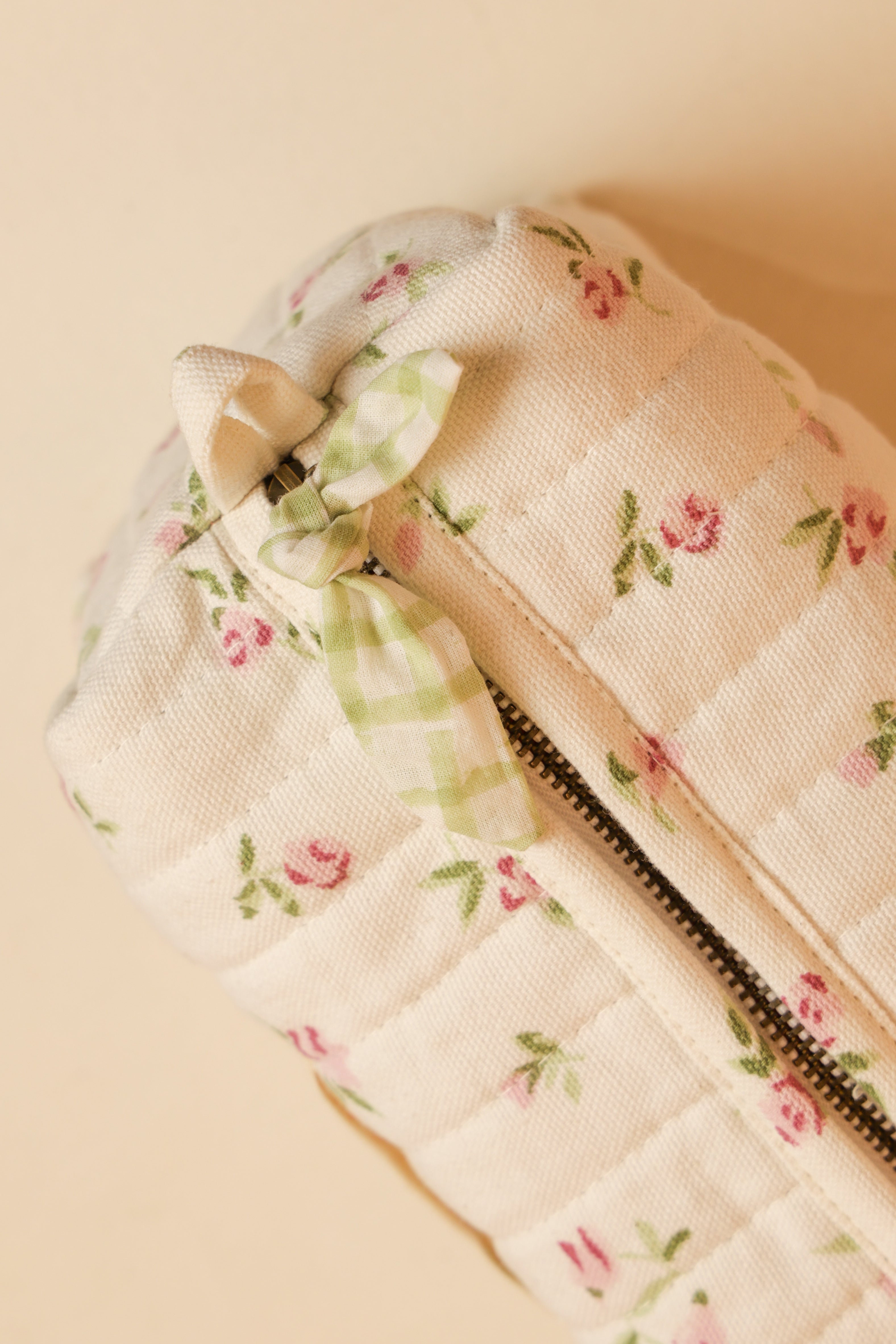 תיק רחצה ואיפור Petite Fleur | בעבודת יד