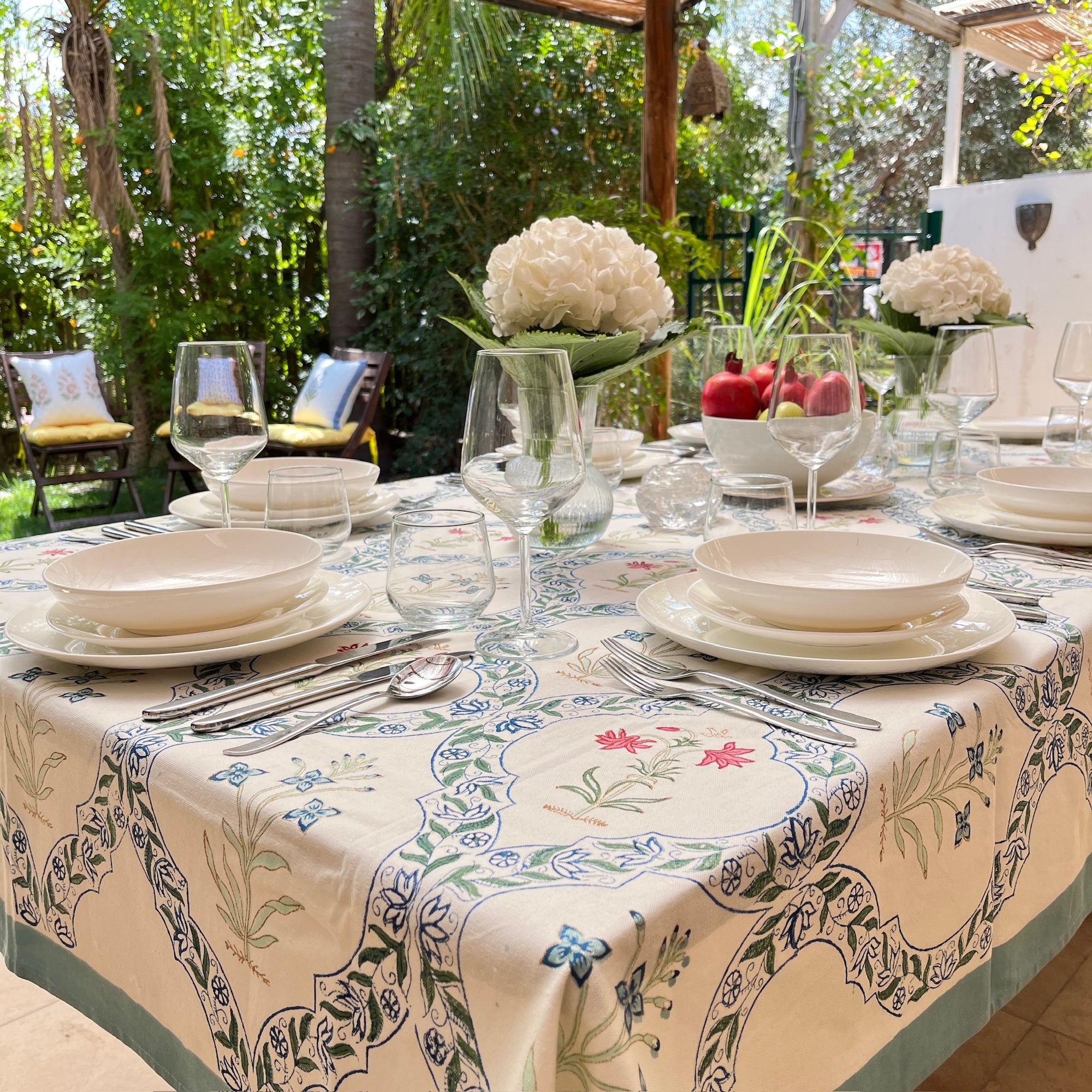 Handprinted Tablecloth Leeya - Rangoli
